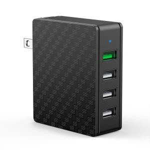 4 USB-porttia Laturi QC 3.0 Pikalaturi
