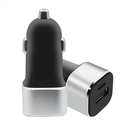 Paras USB-autolaturi 2.1a lähtö